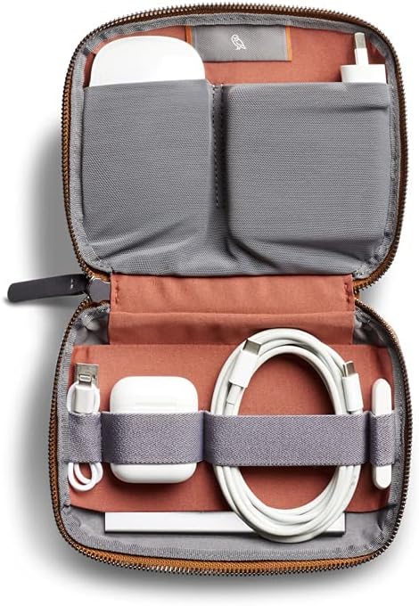 Bellroy Tech Kit Compact (Tech Accessories Organizer, Zipper Pouch) - Bronze
