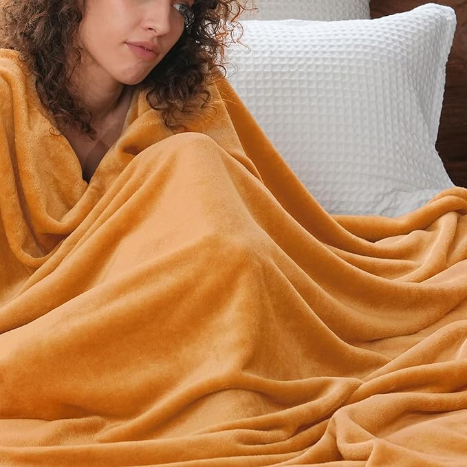 PHF Ultra Soft Fleece Blanket King Size, No Shed No Pilling Luxury Plush Cozy 300GSM Lightweight Blanket for Bed, Couch, Chair, Sofa Suitable for All Season, 108" x 90", Pumpkin Orange