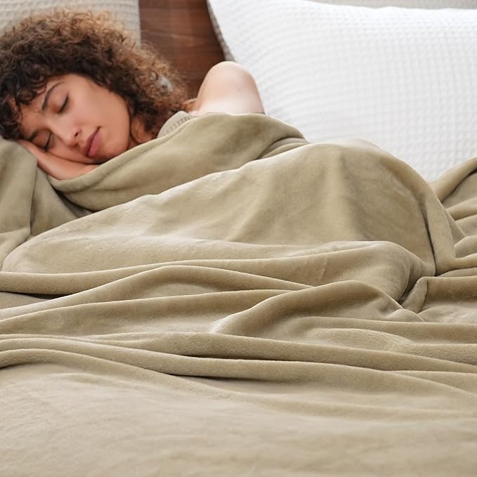 PHF Ultra Soft Fleece Blanket Queen Size, No Shed No Pilling Luxury Plush Cozy 300GSM Lightweight Blanket for Bed, Couch, Chair, Sofa Suitable for All Season, 90" x 90", Khaki