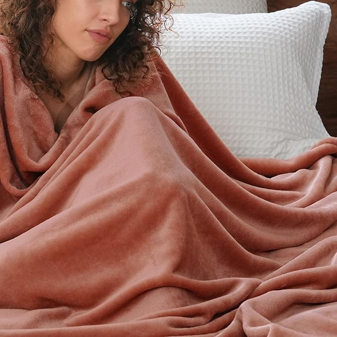 PHF Ultra Soft Fleece Blanket Queen Size, No Shed No Pilling Luxury Plush Cozy 300GSM Lightweight Blanket for Bed, Couch, Chair, Sofa Suitable for All Season, 90" x 90", Brick Red