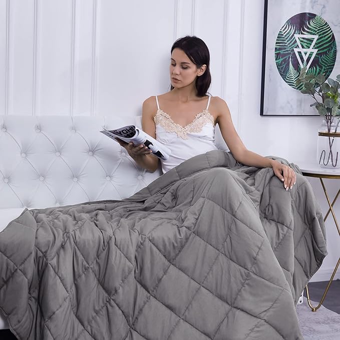 L'AGRATY Weighted Blanket - 60"x80" 17lbs Cooling Breathable Heavy Blanket Microfiber Material with Glass Beads for Adult All-Season Summer Fall Winter Soft Thick Comfort