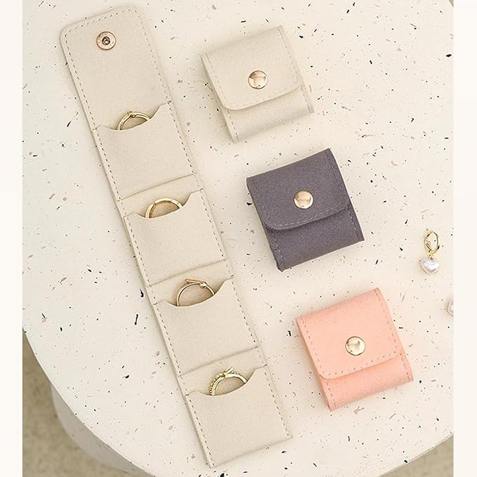 Mini Travel Jewelry Bag, 2025 New Travel Jewelry Case Organizer, Portable Foldable Compartment Auxiliary Mini Travel Jewelry Roll Bag With Buckle For Small Jewelry Earrings, Rings, Necklaces (C)