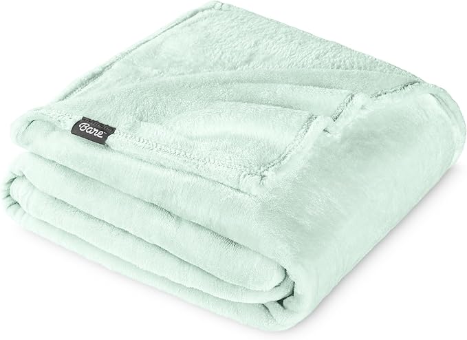 Bare Home Fleece Blanket - Throw/Travel - Ultra-Soft Lightweight for Bed, Sofa, and Couch - Luxury Microplush - Cozy Warm Blanket (Throw/Travel, Spring Mint)