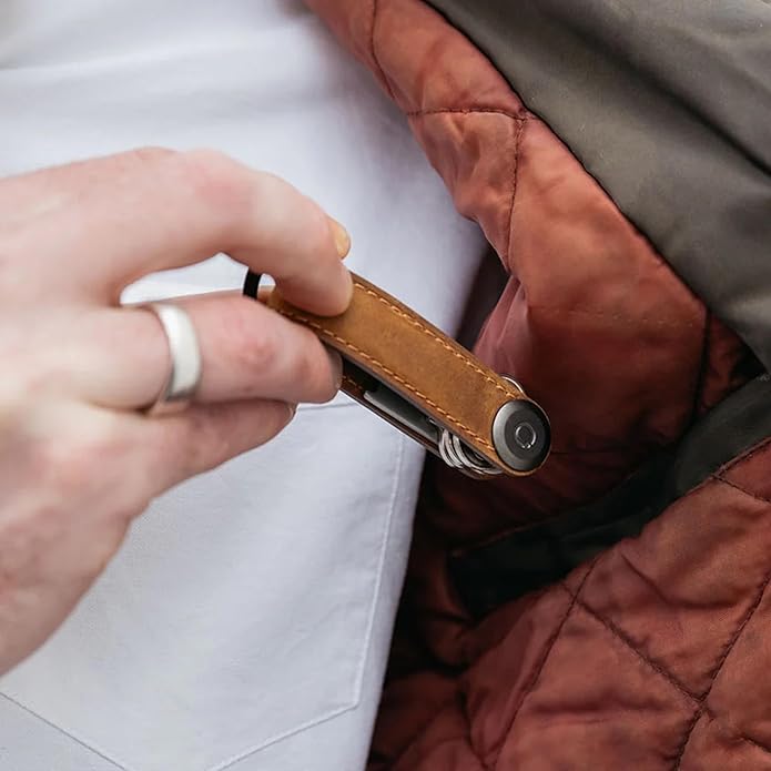Orbitkey Crazy Horse Leather Key Organizer | Quiet Profile | Holds up to 7 Keys