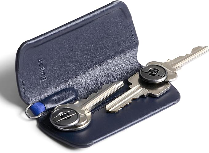 Bellroy Key Cover Plus – Third Edition (Leather Key Holder, Holds 4 – 8 Keys) - Navy