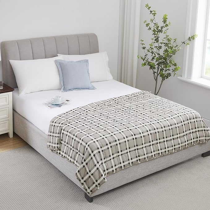 L'AGRATY Weighted Blanket - 60"x80" 25lbs Cooling Breathable Heavy Blanket Microfiber Material with Glass Beads for Adult All-Season Summer Fall Winter Soft Thick Comfort