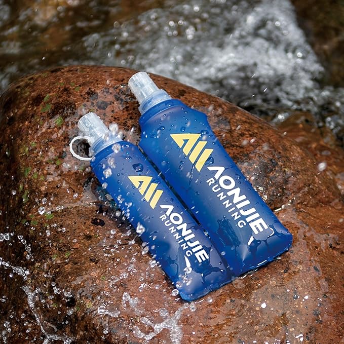 TRIWONDER Soft Flask Collapsible Water Bottles Running Bottle BPA-Free Foldable Handheld Runner Water Flask for Hydration Pack Marathon Hiking Cycling Climbing Travel (250ml/8.45oz)