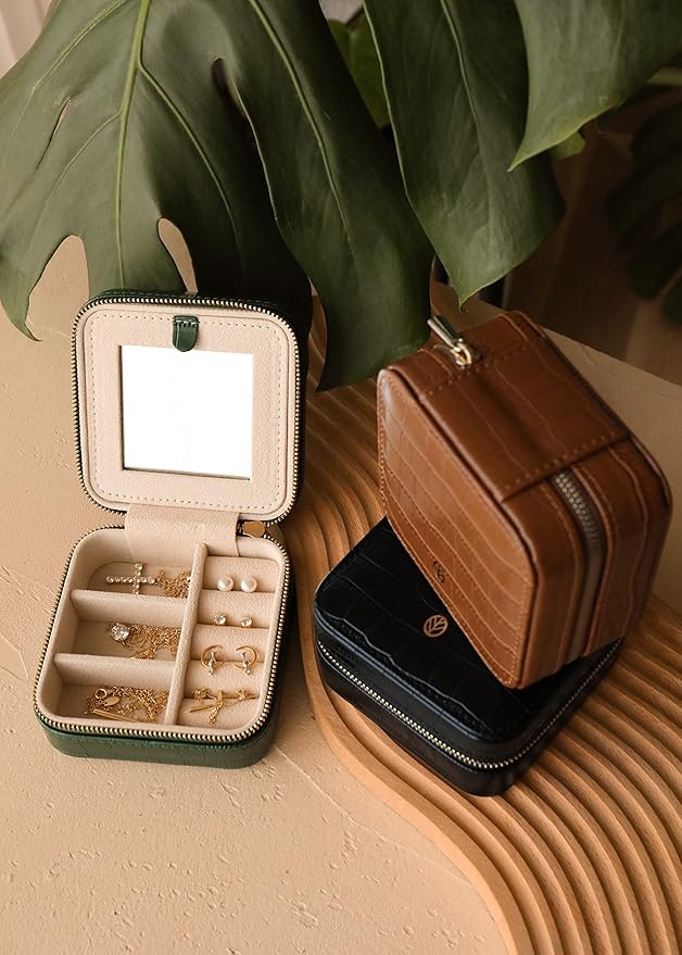 S.Leaf Mini Travel Jewelry Case - Portable Organizer Box for Women - Crocodile Emerald Pattern