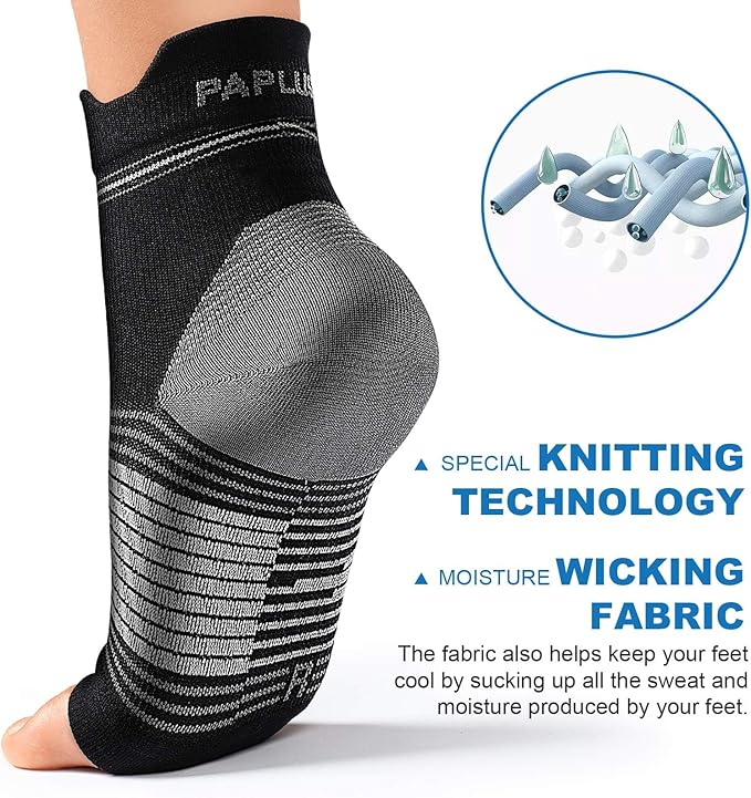 Plantar Fasciitis Sock (6 Pairs) for Men and Women, Compression Foot Sleeves with Arch and Ankle Support (Black, Large)