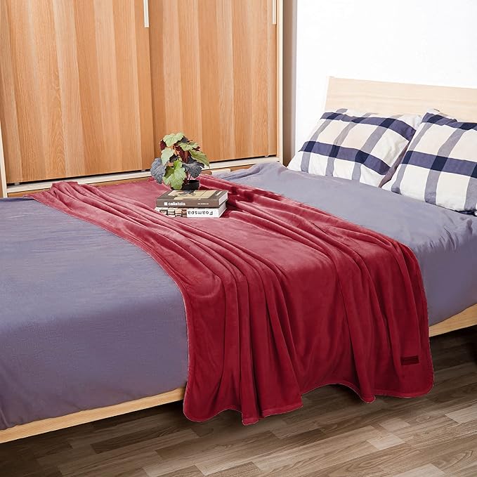 Surii Home Luxury Microfiber Flannel Blanket, Super Soft, Warm, Cozy, Fluffy, and Breathable, Perfect Throws for Bed, Couch, Sofa, for All Season Use. 350GSM Queen Size 90x90 Inches(Burgundy)