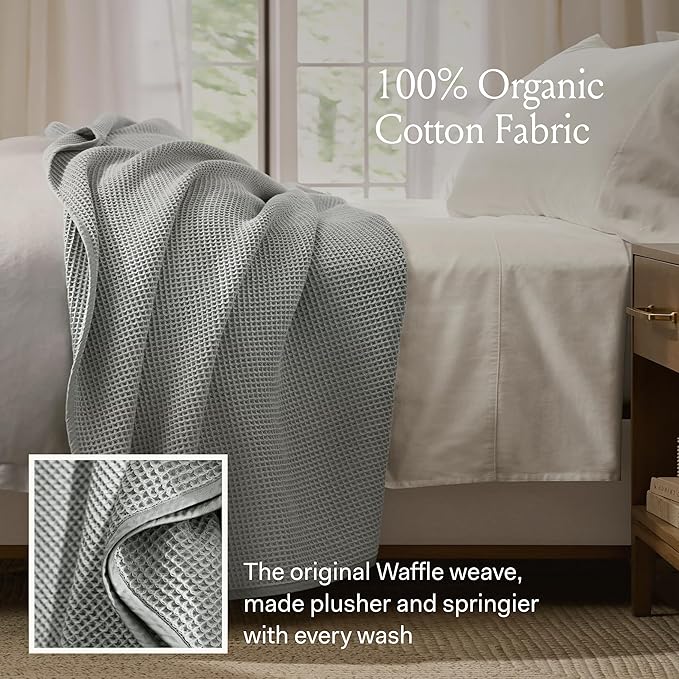 BOLL & BRANCH Waffle Bed Blanket - Full/Queen, White - Luxury 100% Organic Cotton - Soft, Lightweight and Breathable - Textured Waffle Weave Design