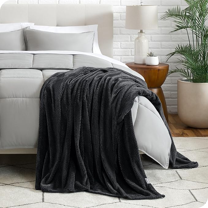Bare Home Textured Fleece Blanket - Twin/Twin Extra Long - Ultra-Soft Lightweight for Bed, Sofa, and Couch - Luxury Microplush - Cozy Warm Blanket (Twin/Twin XL, Chevron Black)