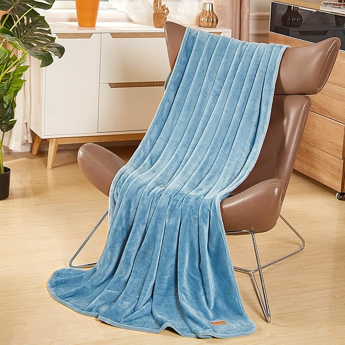 Surii Home Luxury Microfiber Flannel Blanket, Super Soft, Warm, Cozy, Fluffy, and Breathable, Perfect Throws for Bed, Couch, Sofa, for All Season Use. 350GSM King Size 108x90 Inches(Sky Blue)