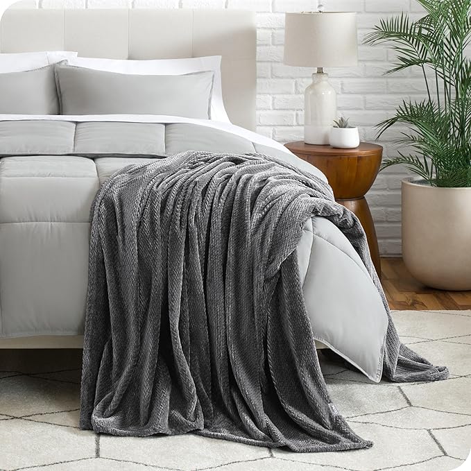 Bare Home Textured Fleece Blanket - Full/Queen - Ultra-Soft Lightweight for Bed, Sofa, and Couch - Luxury Microplush - Cozy Warm Blanket (Full/Queen, Chevron Grey)